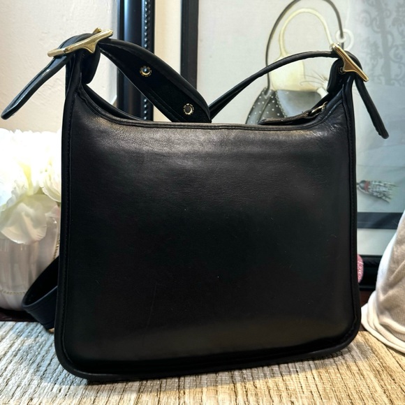 ❤️SOLD❤️Vintage Coach Navy Legacy Zip 9966 - Picture 3 of 11